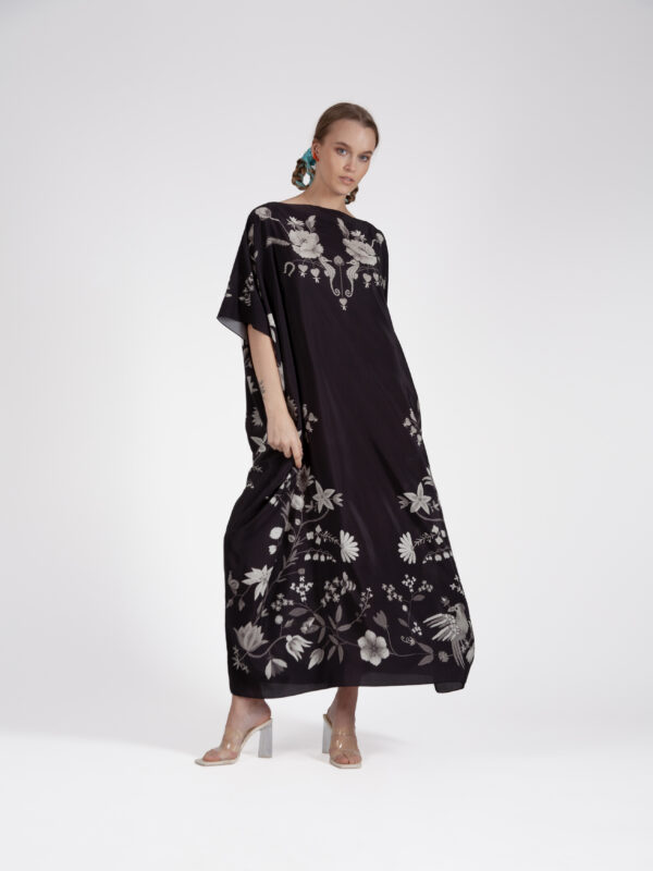 Unimoon siidist kaftan-kleit