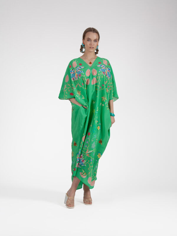 Unimoon siidist kaftan-kleit