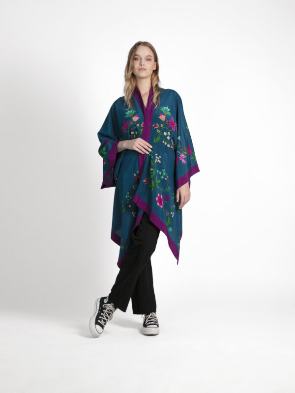 Unimoon siidist lühike kimono