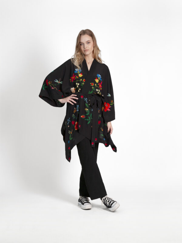 Unimoon siidist lühike kimono