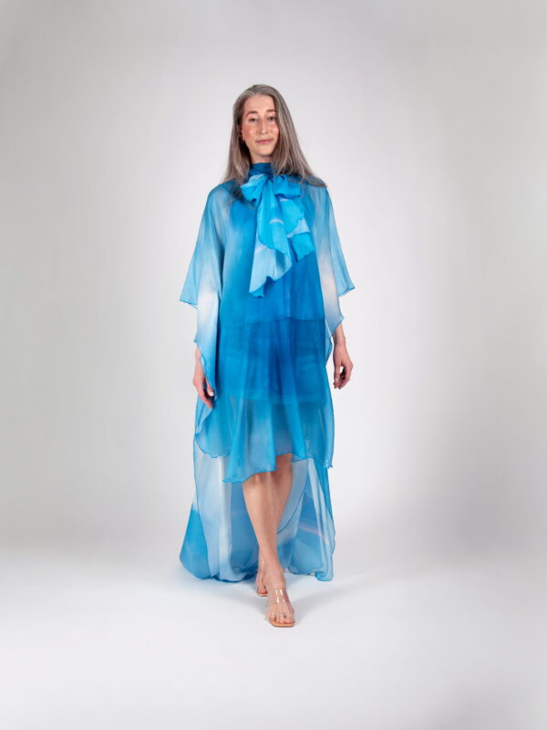 Tæwas siidšifoonist kleit